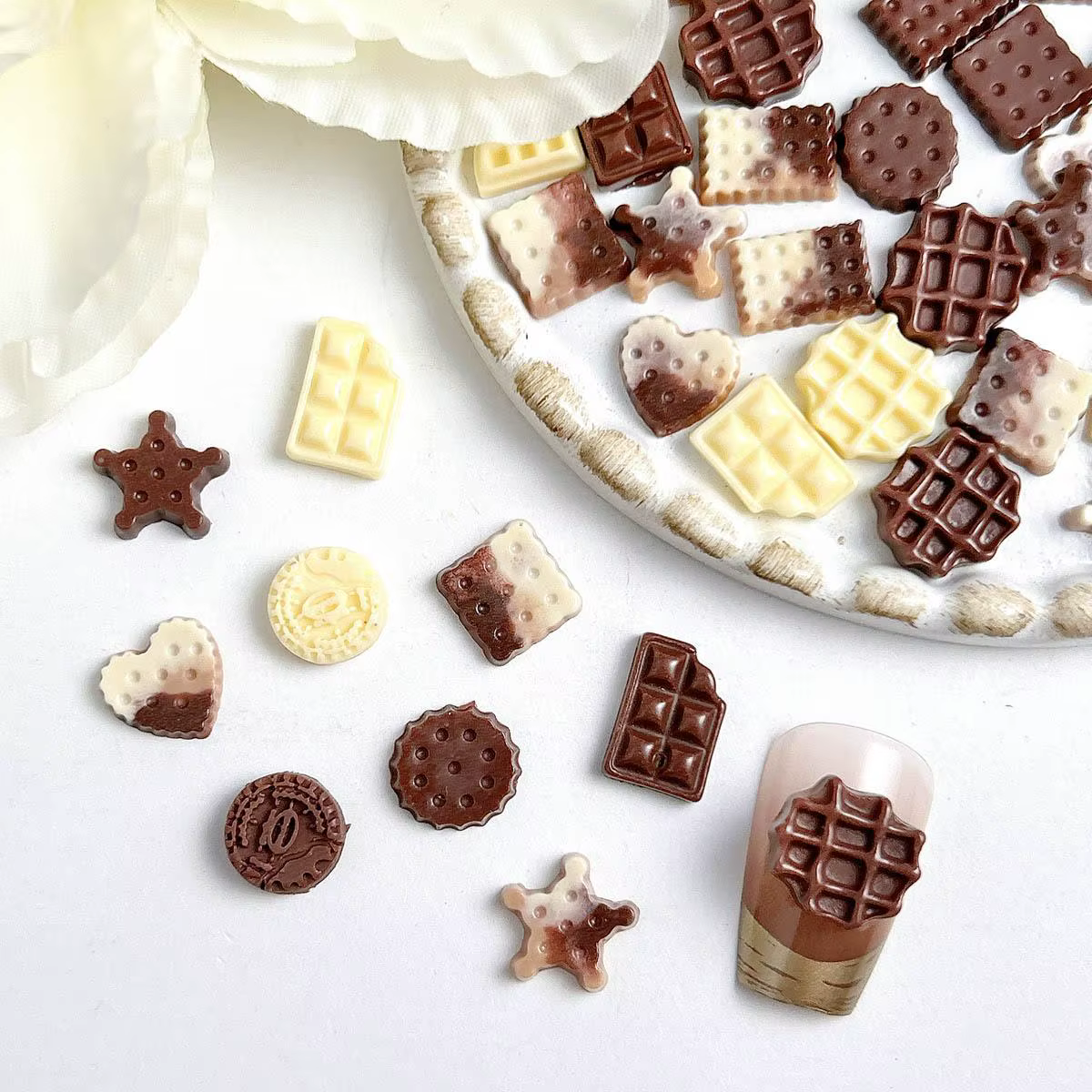 Breloques pour ongles en résine, mélange aléatoire de biscuits au chocolat simulés 3D, mignons biscu