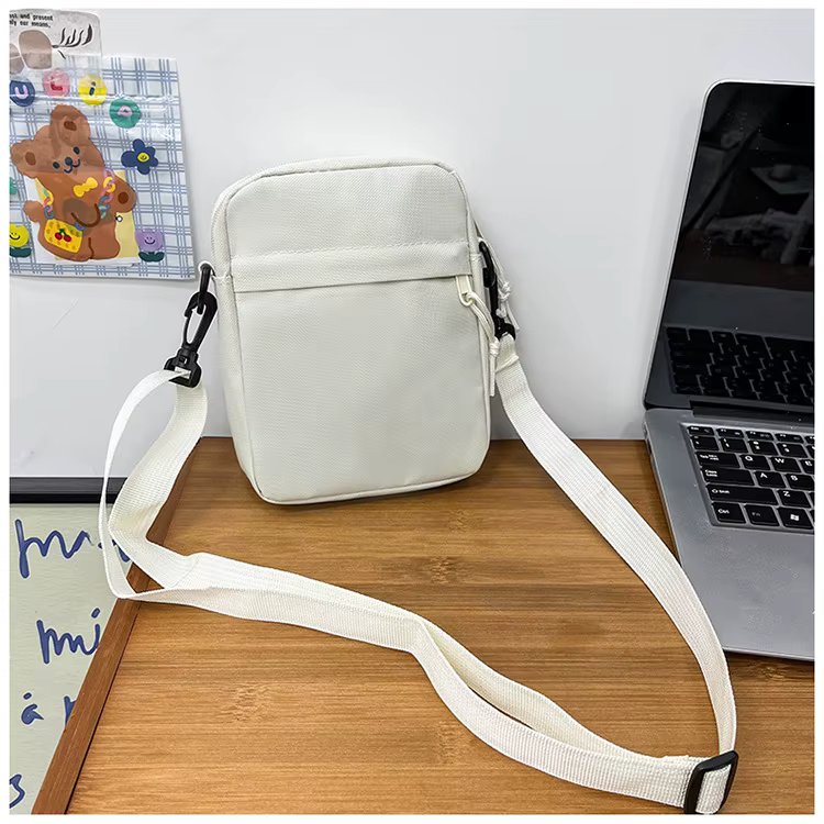 Petit sac à bandoulière pour hommes et femmes, sac à bandoulière décontracté léger avec plusieurs po