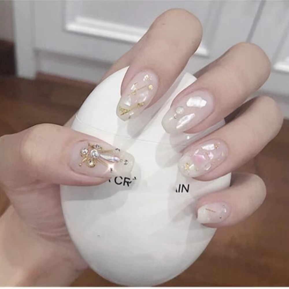 Breloques à ongles en coquillage d'ormeau naturel, nickel é ultra-mince, tranches irrégulières d'orm