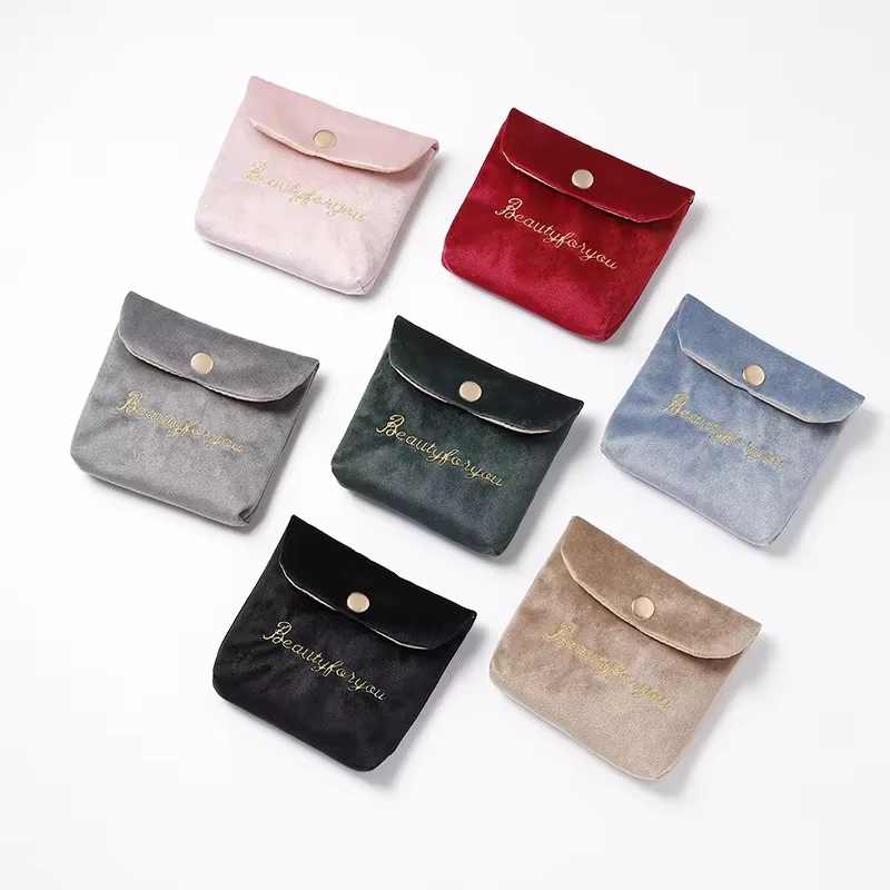 Sac à Cosmétiques en Velours pour Femme et Fille, Serviette de Voyage, Serviette Hygiénique, Rouge à