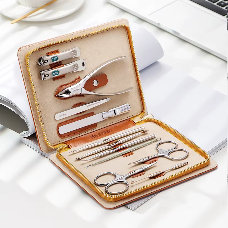 MR.GREEN-Kit de Manucure Professionnel en Acier Inoxydable, 12 en 1, Ensemble de Pédicure avec Étui 