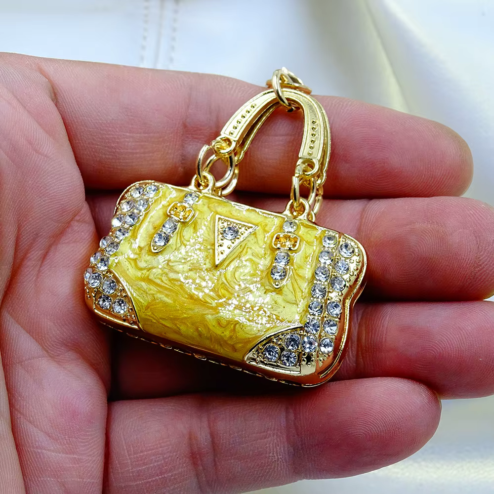 Porte-clés en forme de sac à main pour femmes, breloques en émail, pendentif de sac à dos, bijoux à 
