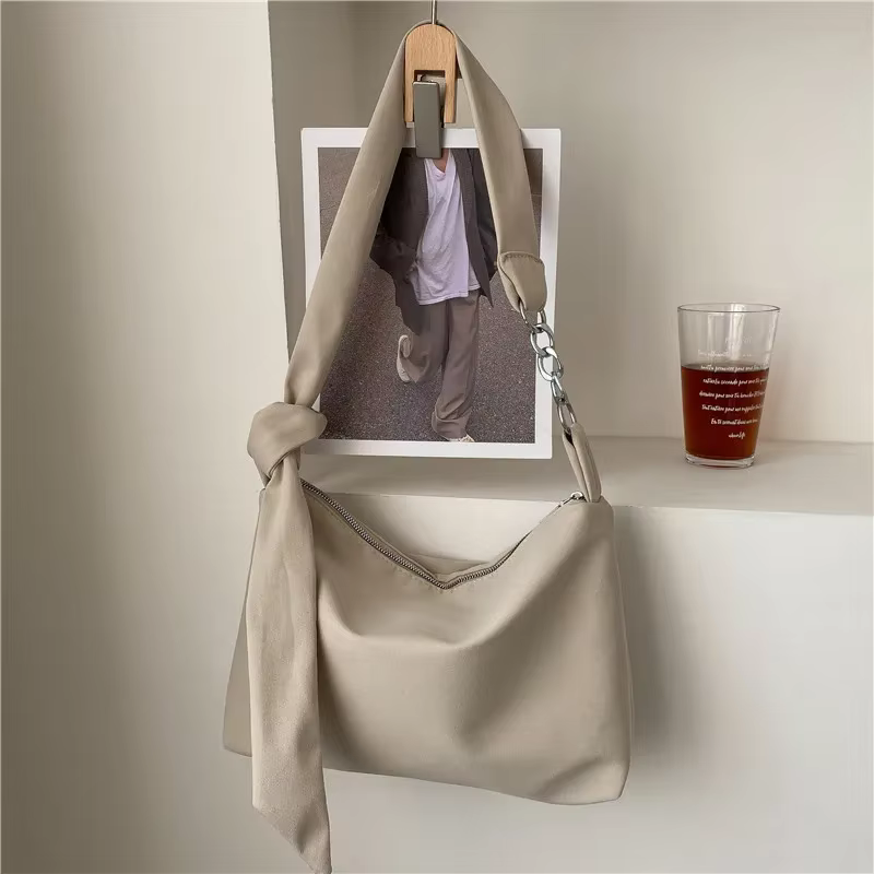 Sac à bandoulière noir pour femmes et filles, sac à main de shopping décontracté solide Simple chaîn