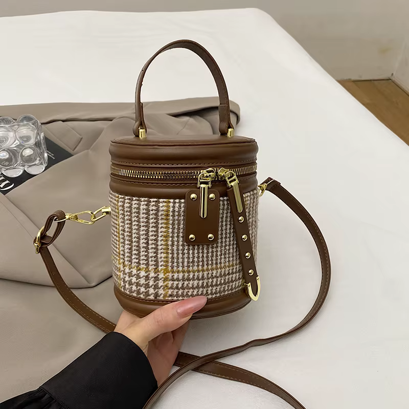 Sac à main de luxe en laine d'agneau pour femmes, petit fourre-tout d'hiver en peluche douce et moel