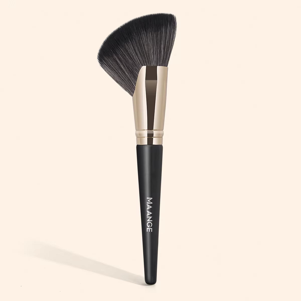 MAANGE Pinceau de maquillage coudé Pinceau de contour bronzant pour fard à joues dense de qualité su