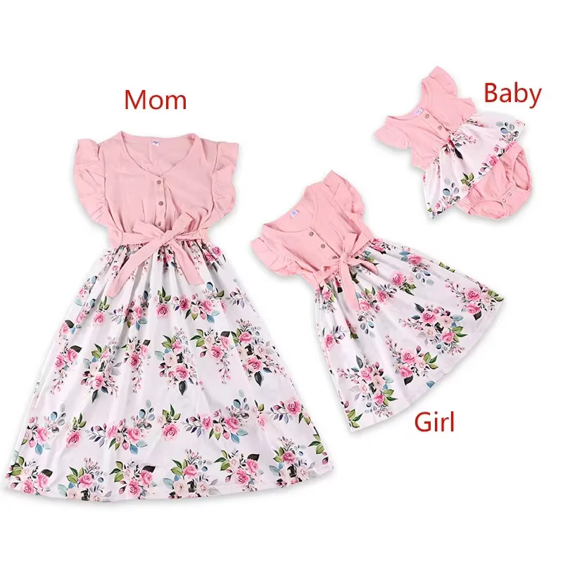 Mère fille Macthing robes famille ensemble fleur maman maman bébé maman et moi vêtements mode coton
