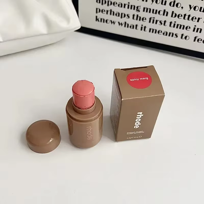 Rhode Pocket Blush LIP Stick, stick hydratant pour les lèvres et les joues, rouge naturel en poudre,