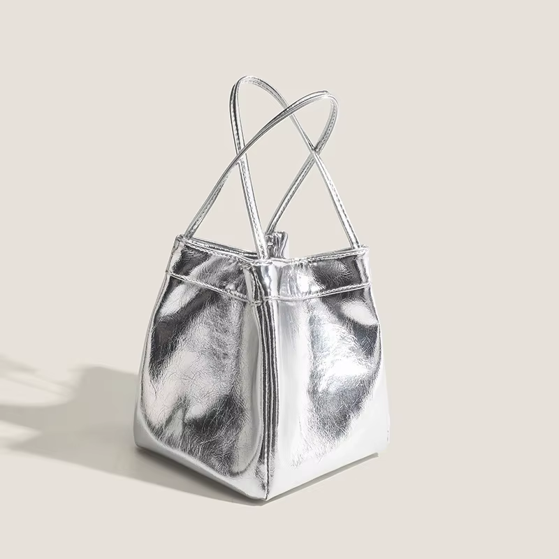 Sac à main carrées polyvalent pour femme, petit sac décontracté, nouvelle mode, niche simple initiée
