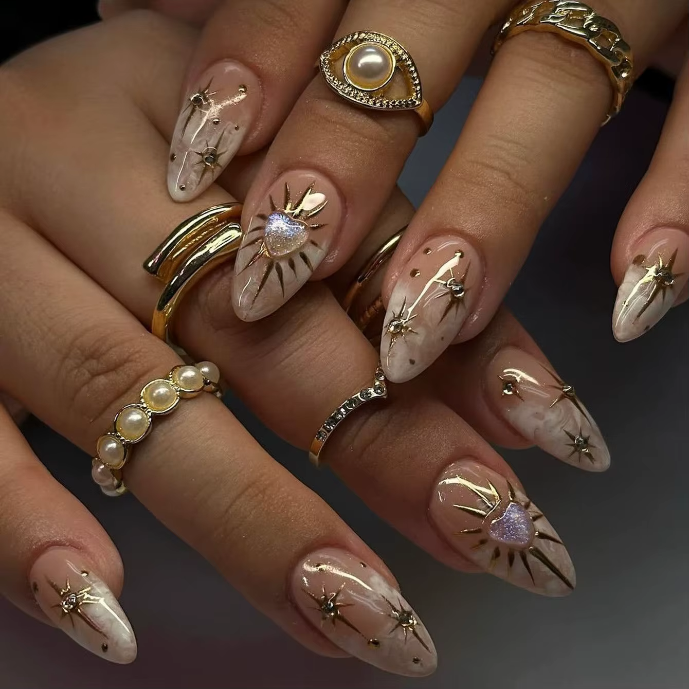 10 pièces 3D soleil étoile or ongles amande courte or charme conception réutilisable acrylique faux
