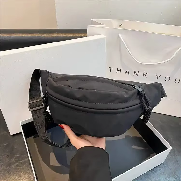 Sac de poitrine demi-lune en toile pour femme, sac banane décontracté à bandoulière