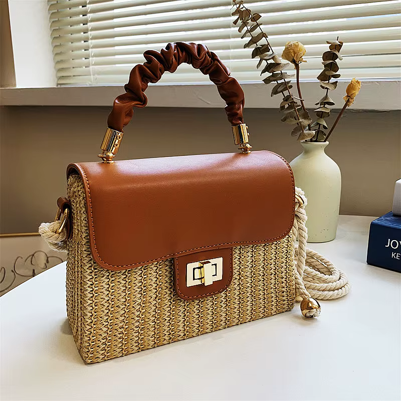 Sac de plage en paille pour femmes, poignée plissée, sac de luxe de styliste, couleur contrastée, sac à main et sac à main pour dames, été 2021