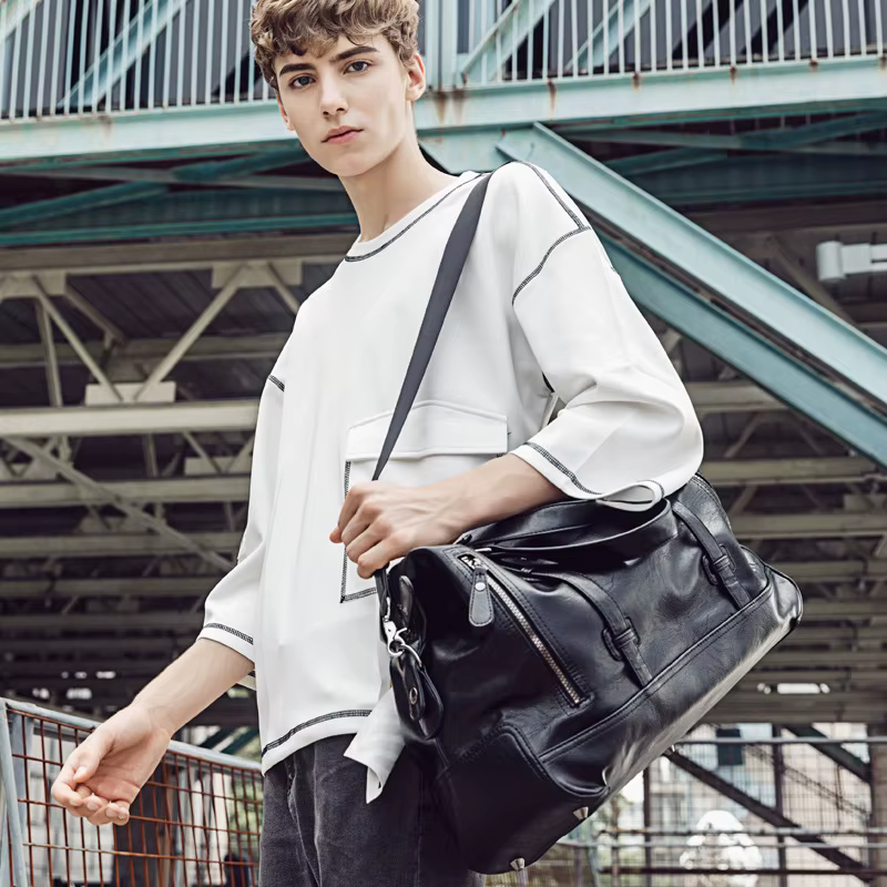 Sac à main en cuir pour hommes, sac de voyage de grande capacité, sac à bandoulière de mode, fourre-tout de voyage, sacoches décontractées