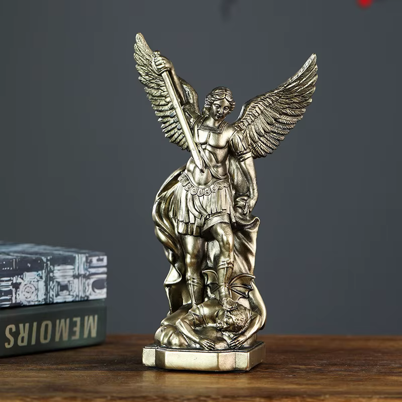 Statue de Saint-Michael pour la Protection de la maison, Sculpture de Saint catholique, idée cadeau chrétienne, décor en résine, figurine d'autel d'église, décoration de maison