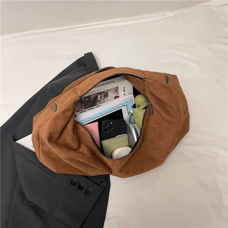 Sacs à bandoulière en cuir souple pour femmes, fourre-tout de Shopping déformable de grande capacité, nouveaux sacs à main de luxe d'hiver 2025, sac Hobo noir