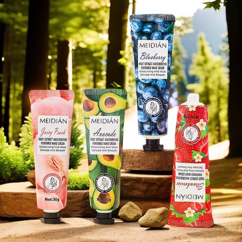 Coffret de cinq crèmes pour les mains parfumées aux fruits