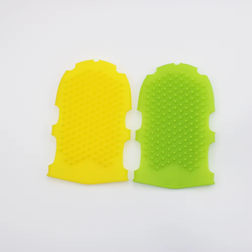 Gant de massage, brosse de bain en silicone