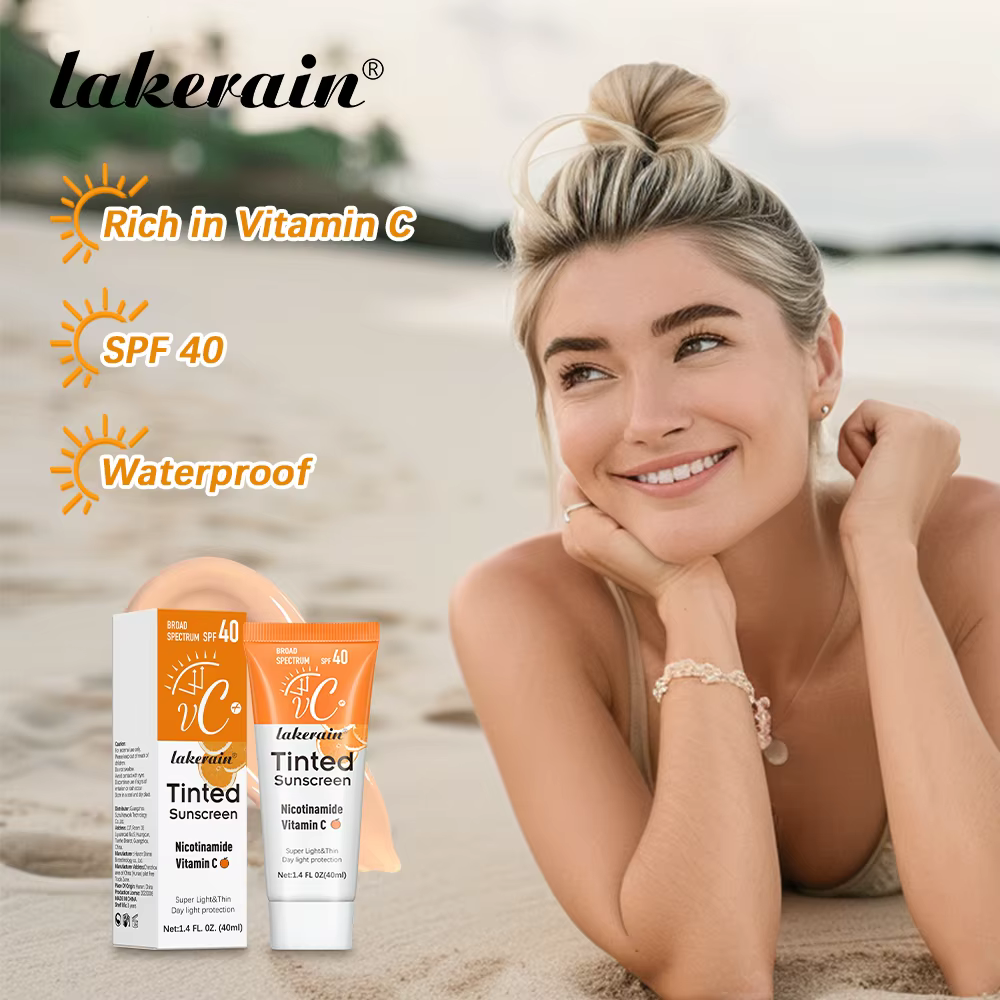 Crème solaire teintée à la vitamine C avec protection