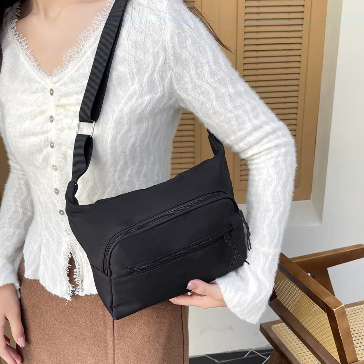 Sac à bandoulière en Nylon pratique pour voyage quotidien, léger, sangle réglable, sac multi-poches fonctionnel décontracté