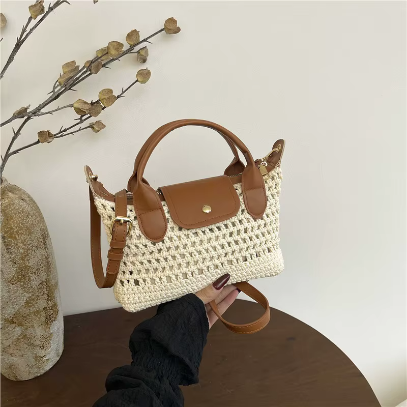 Sac à dumplings tissé à la main pour femme, nouvelle collection 2026, sac de voyage, sac en paille tissé à la main de niche, sac bandoulière messager