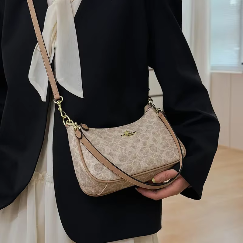 Sac à main de luxe pour femme, en cuir haut de gamme, élégant, sac fourre-tout de créateur, sac à bandoulière pour un style de vie urbain moderne et un usage quotidien