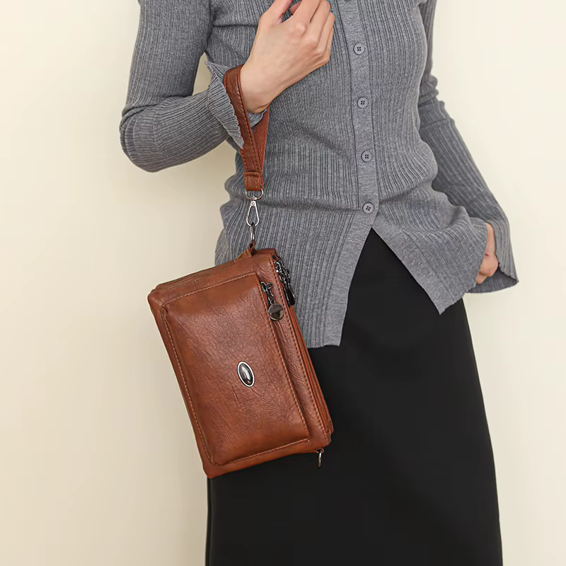 Sac à main multicouche en cuir souple pour femmes, nouvelle mode, sac pour maman moyenne et âgée, cent paires, épaule simple D, 2025