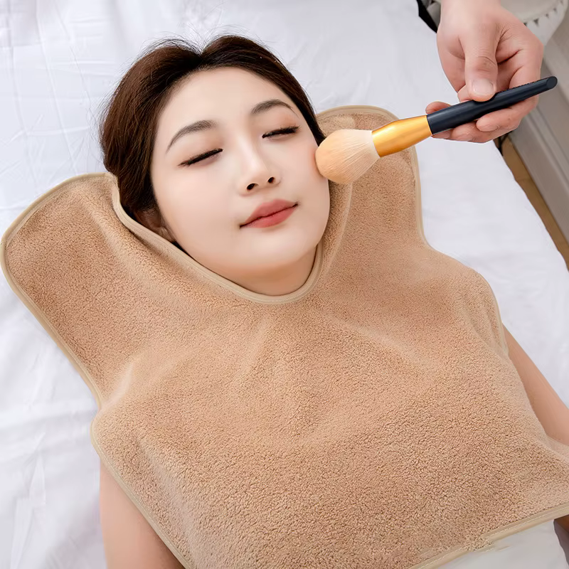Serviette de massage en microcarence pour salon de beauté