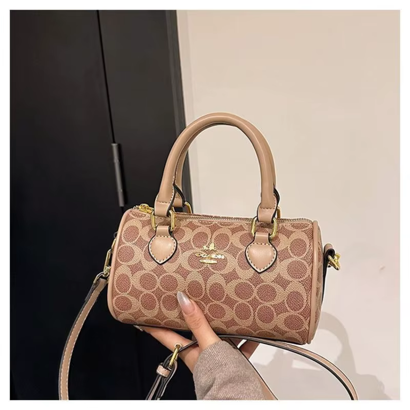 Sac à main polyvalent haut de gamme rétro de luxe léger pour femme, dernière tendance 2026, sac bandoulière, mini sac oreiller classique
