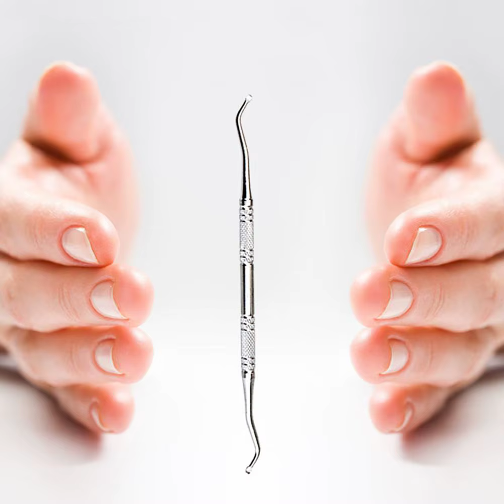Outil de pédicure pour le soin des ongles des pieds