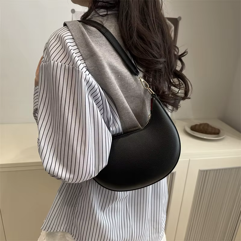 Sac fourre-tout Vintage rétro demi-lune en cuir Pu, sacs à bandoulière pour femmes, sangle détachable, fermeture à glissière, doublure en Polyester