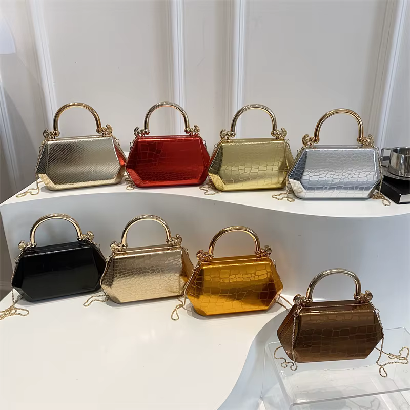 Sacs à main pour femmes 2026 – Pochettes tendance dorées géométriques mini-boîte – Sac de soirée bandoulière