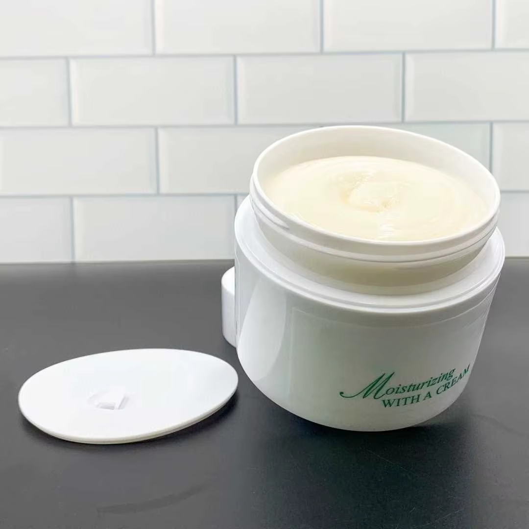 Kits d'outils de maquillage hydratants avec une crème
