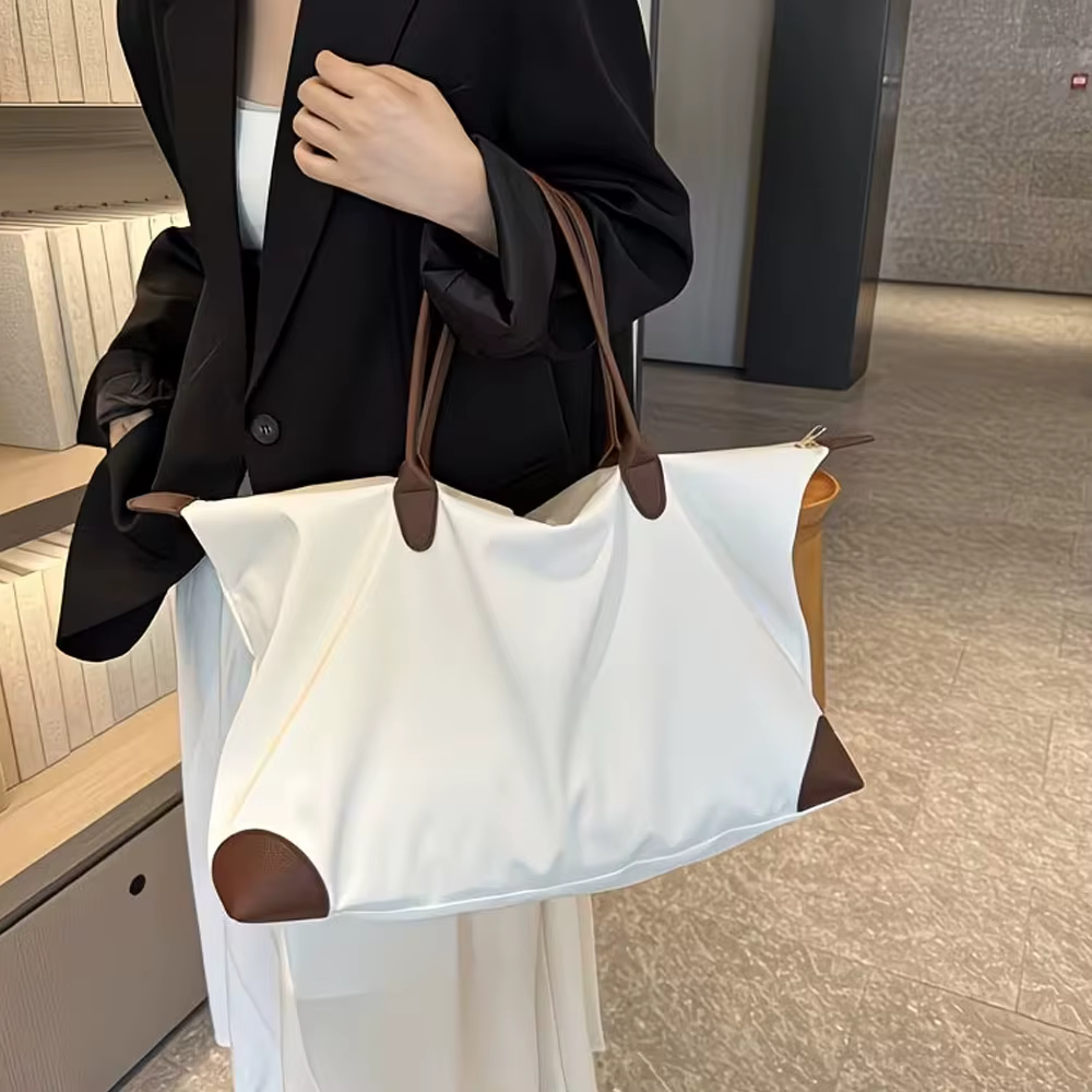 Sac fourre-tout pour femme - Grande capacité, nouveau style estival, sac à main décontracté et polyvalent, sac de voyage simple et élégant, sac de sport léger et portable, idéal pour ranger les téléph