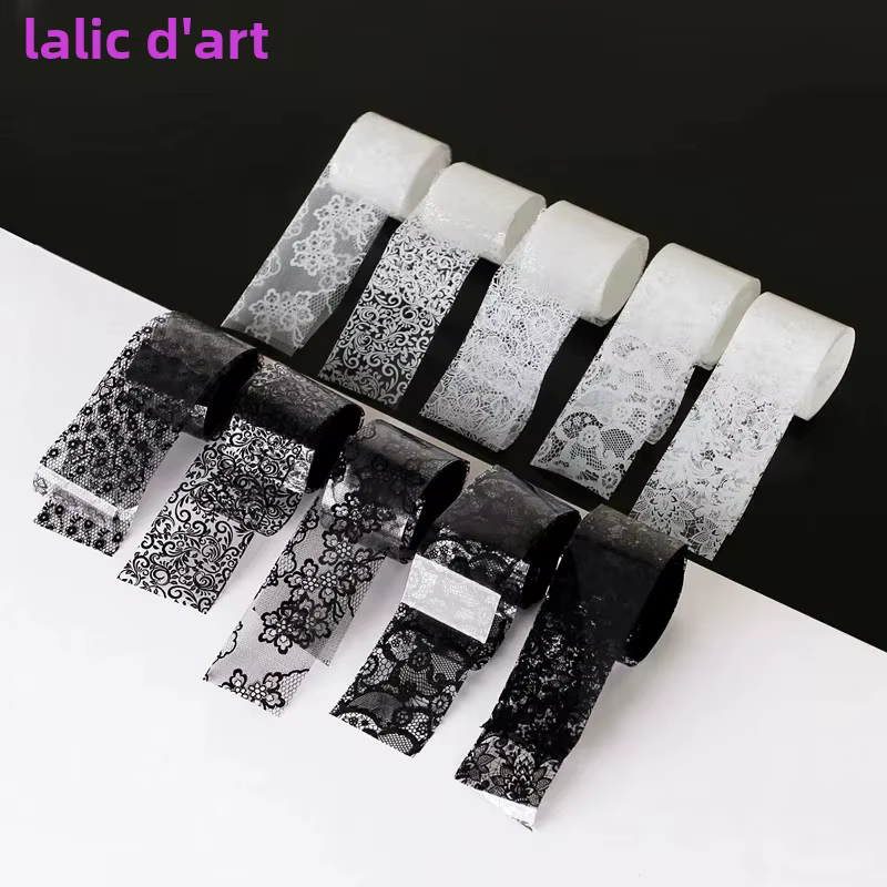Feuille de transfert de dentelle noire et blanche