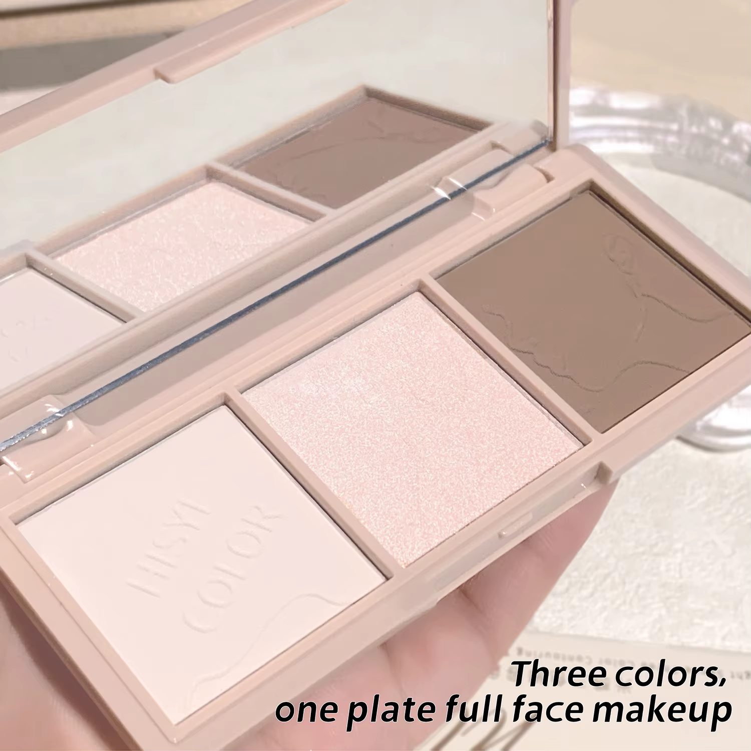 Poudre de contour tricolore Light Sensation
