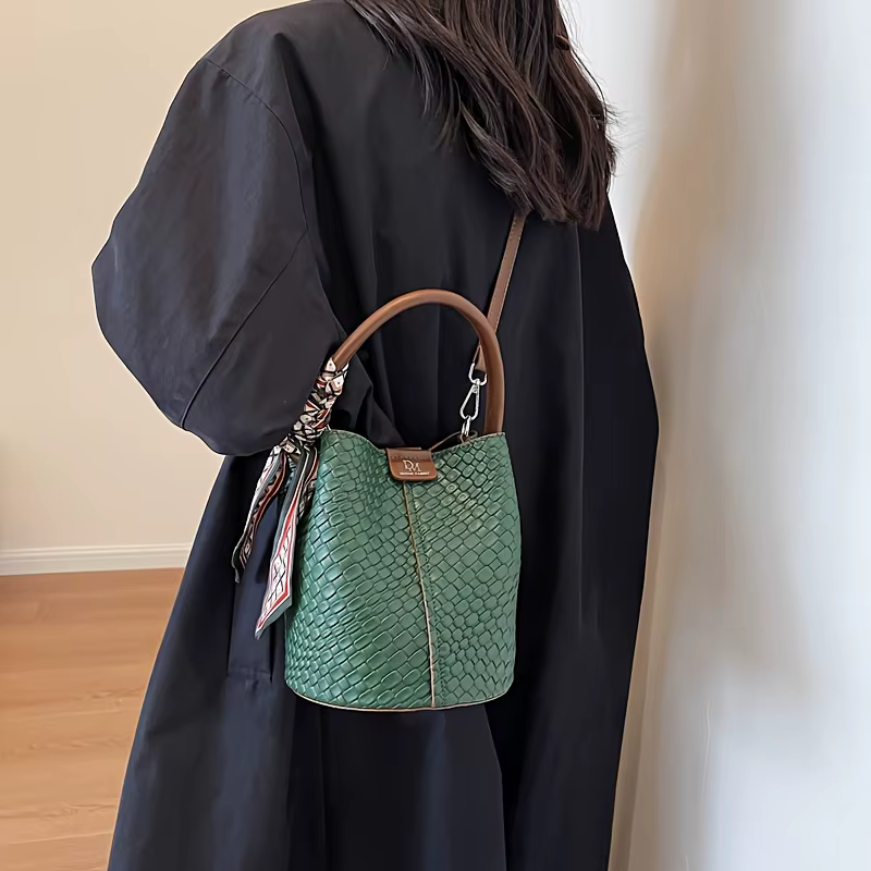 Sac seau tendance pour femme, sac à main élégant de couleur unie à effet tissé, sac à bandoulière et sac porté croisé, peut être porté à la main