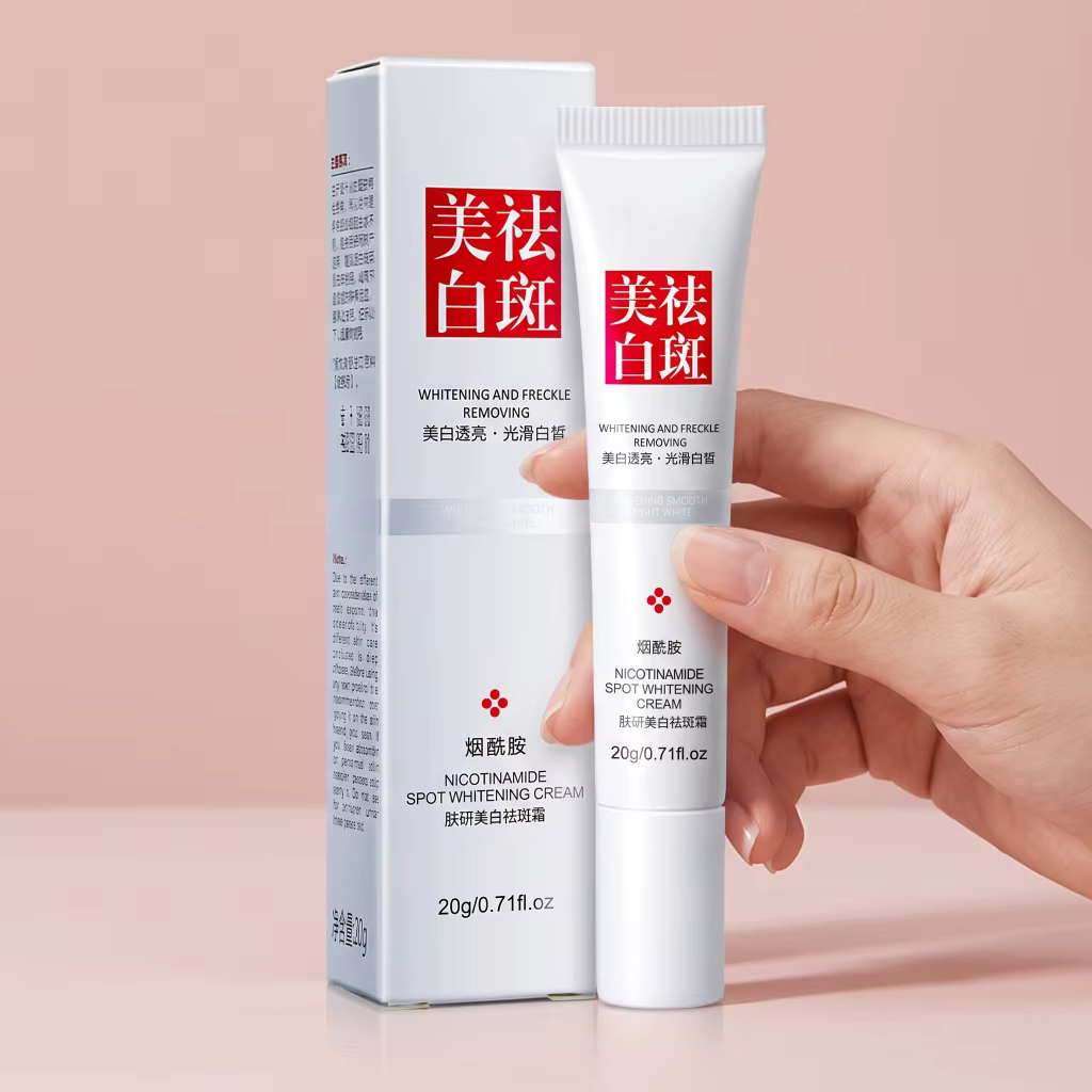 Crème équilibrante pour la peau à la niacinamide