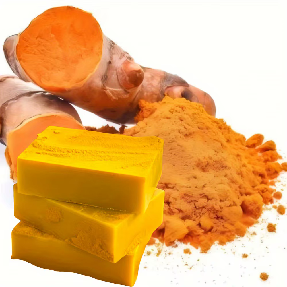 Savon gommage fait à la main à l'acide kojique au curcuma