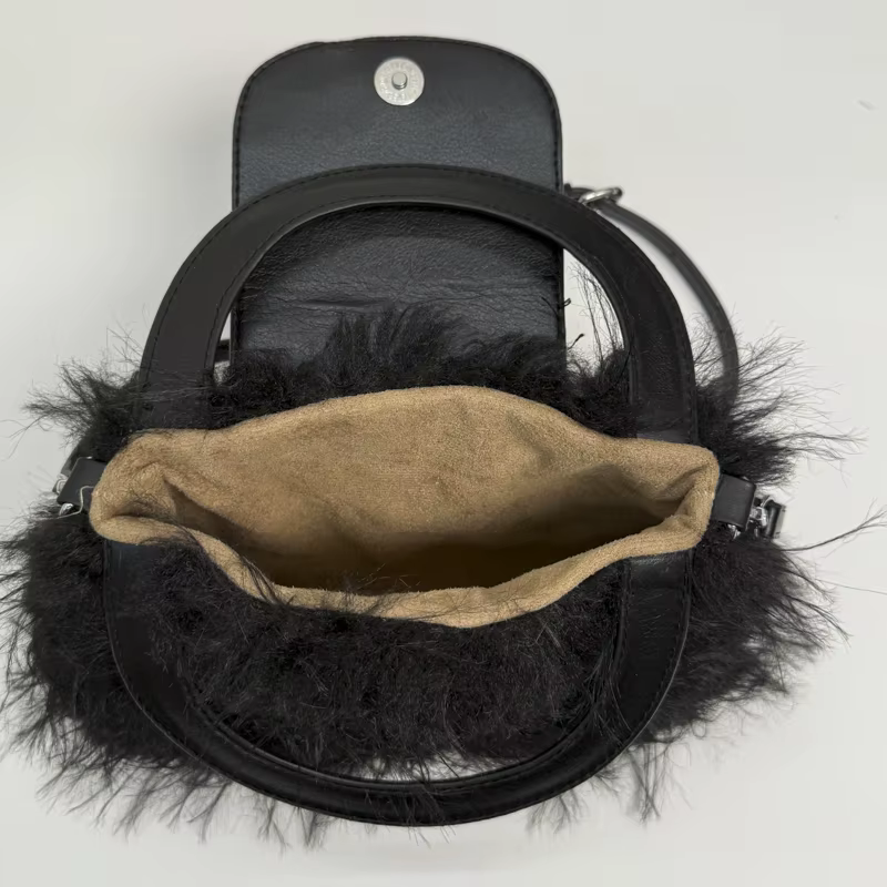Sac à main en peluche douce pour femmes, pochette de styliste en fausse fourrure moelleuse, petit fourre-tout de luxe, sacs à bandoulière polyvalents