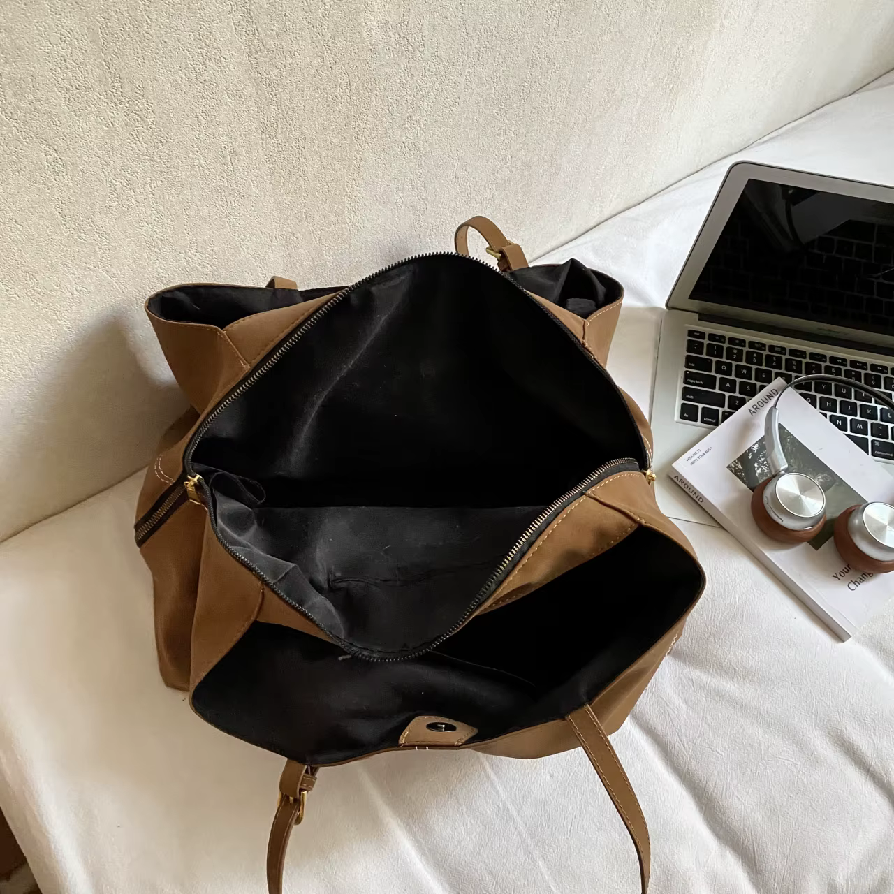 Sac à Main en cuir pour femmes mode automne hiver grand fourre-tout Boston Sac en daim souple mat dame Sac à bandoulière design Sac de voyage A Main