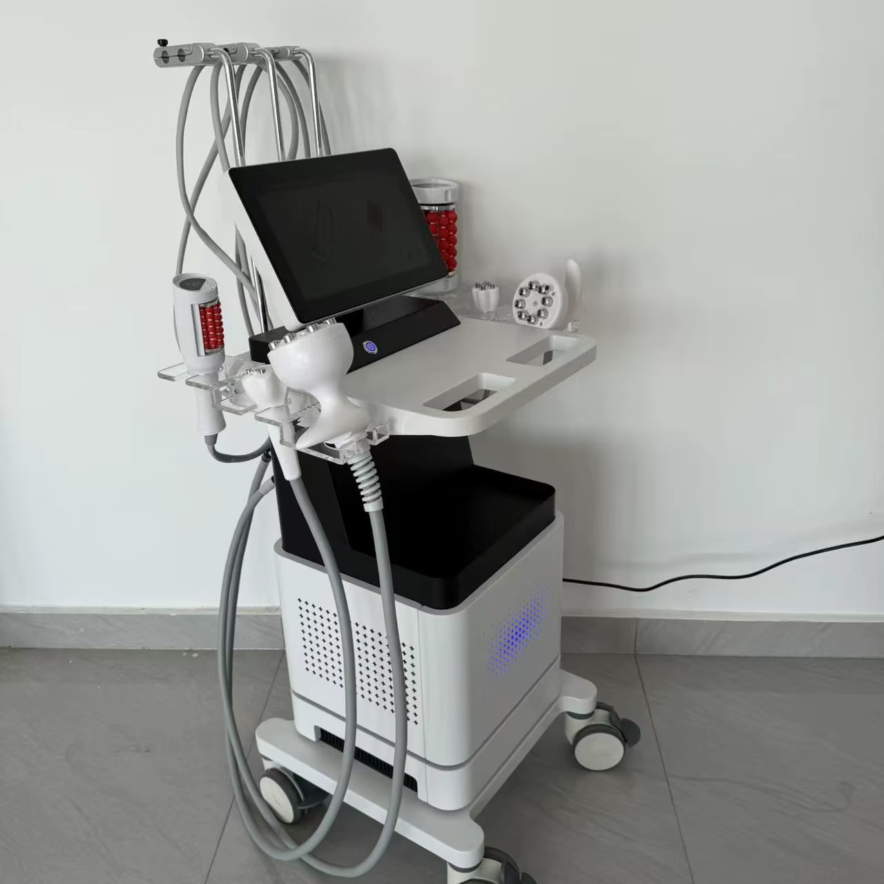 Appareil de Cavitation et de Radiofréquence pour le Corps et le Visage : Brûleur de Graisse