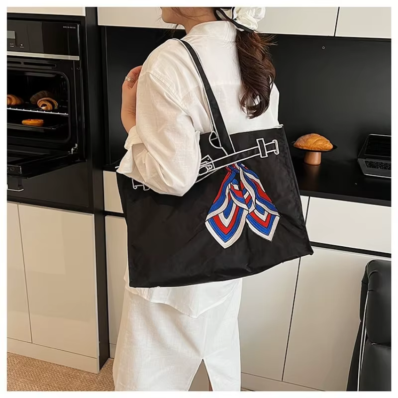 Sac à bandoulière brodé créatif 2026 pour femme, sac à main de haute qualité grande capacité, sac à main jeune et élégant avec fil à coudre, sac à main pour femme