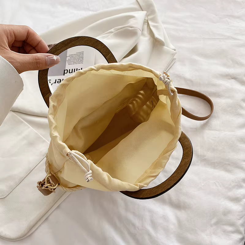 Sac à main en rotin tissé pour femmes, panier en paille, poignée en bois initiée, sacs à bandoulière décontractés de styliste, sac de voyage d'été, sacs de plage féminins