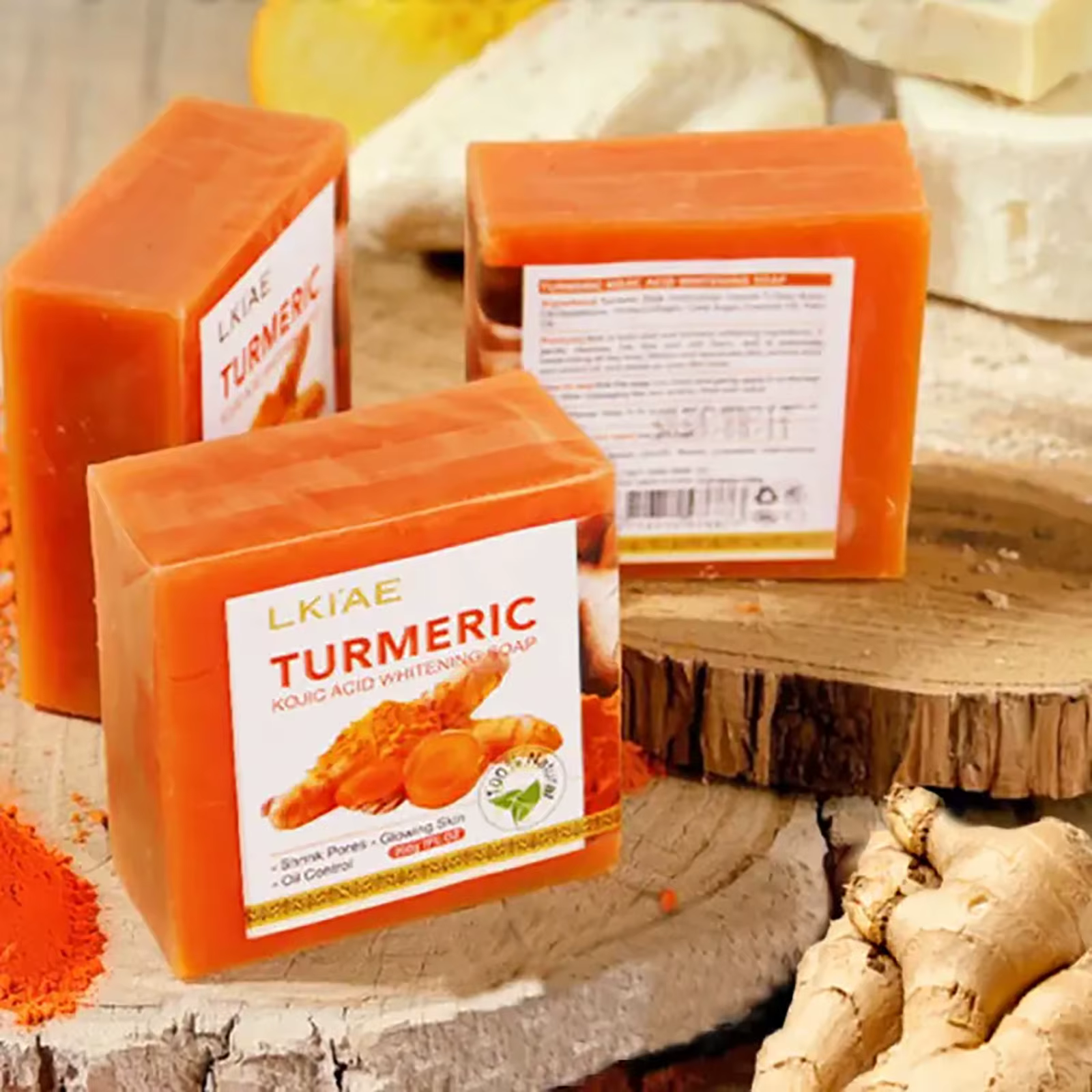 Crème blanchissante naturelle au curcuma pour le corps