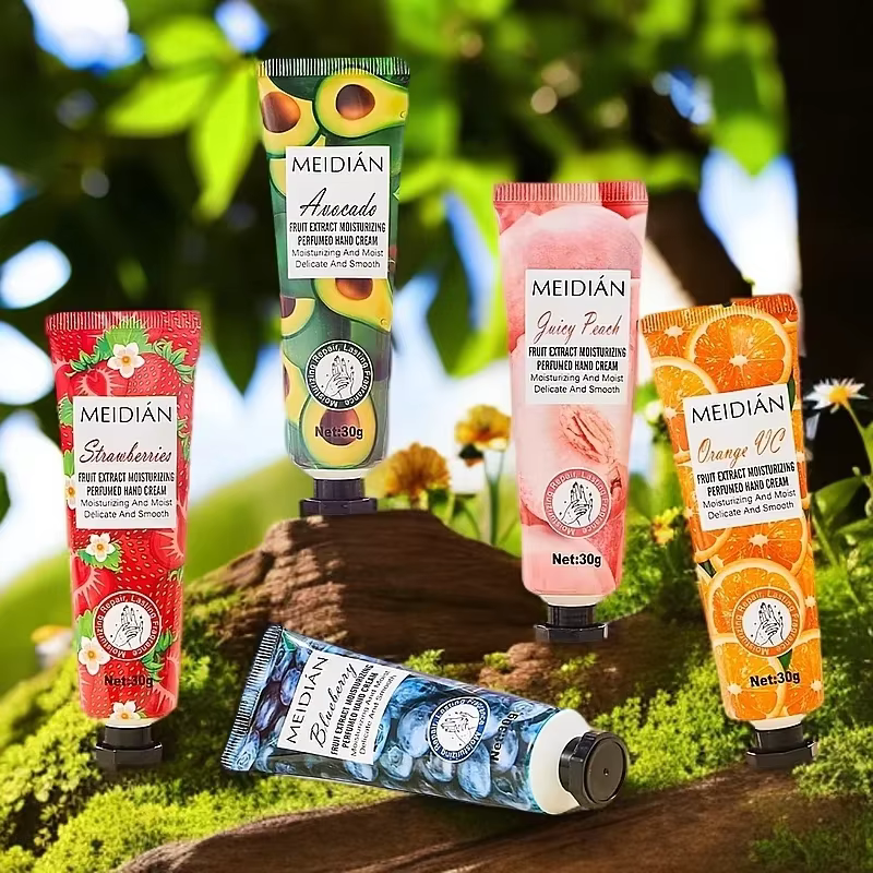 Coffret de cinq crèmes pour les mains parfumées aux fruits
