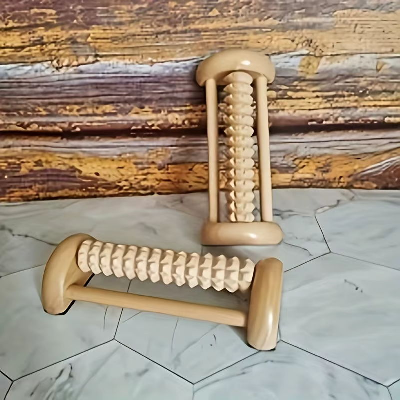 Rouleau de réflexologie en bois naturel conçu pour améliorer la relaxation