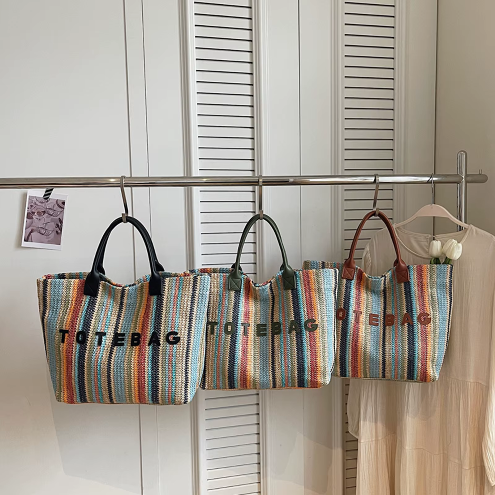 Sac fourre-tout pour femme avec poignée supérieure, sac à main à rayures colorées, sac à bandoulière portable pour les voyages, le shopping, le travail et l'usage quotidien