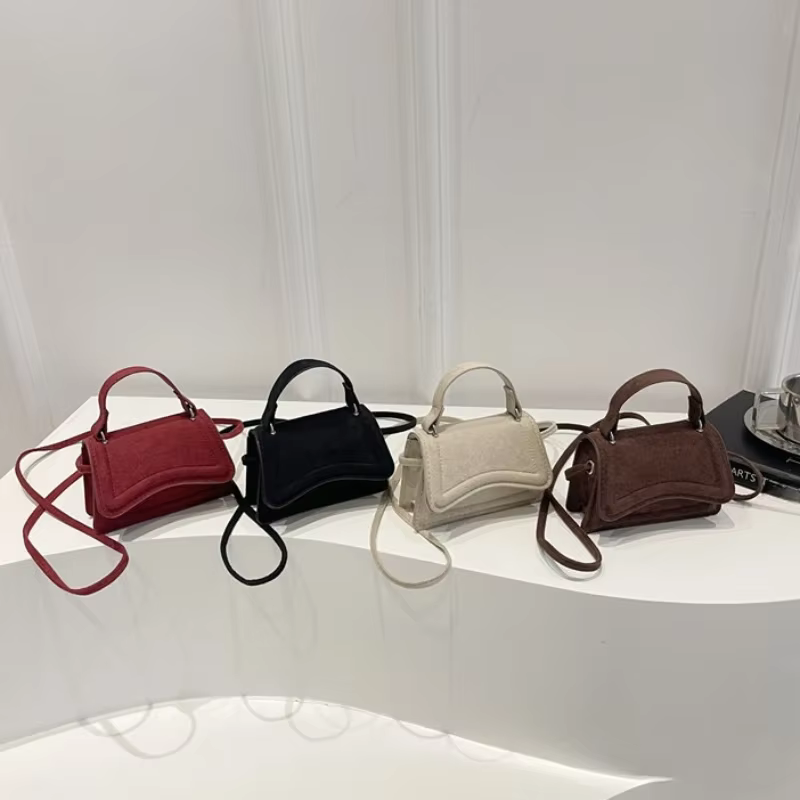 Mode Mini sac à bandoulière pour femmes de haute qualité sac à bandoulière pour femmes couleur unie Simple sac à main décontracté automne hiver nouveau