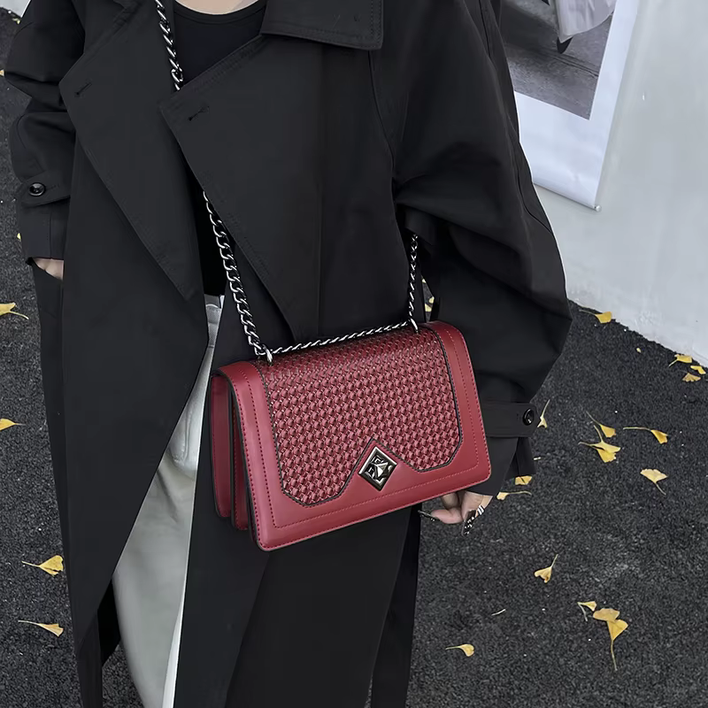 Marque chaîne épaule aisselle sac à main concepteur copie sac de luxe de haute qualité en cuir PU dames sac à main petits sacs à bandoulière rabat