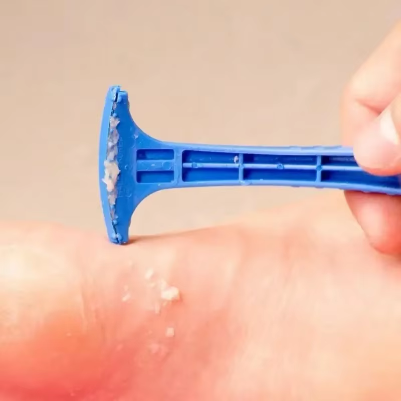Couteau pour gratter les pieds