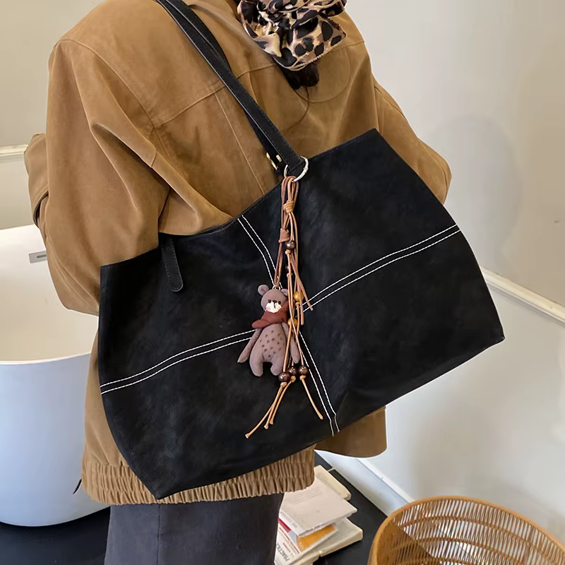 Sac à Main en cuir pour femmes mode automne hiver grand fourre-tout Boston Sac en daim souple mat dame Sac à bandoulière design Sac de voyage A Main